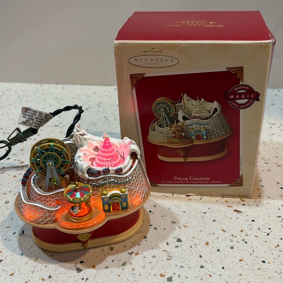 Hallmark Keepsake Ornament Polar Coaster 2003 - Picture 3 of 11